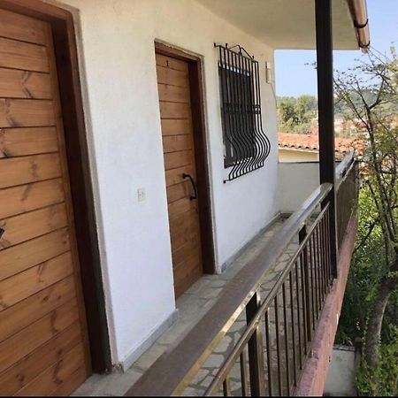 Sarizas Apartments Сівірі Екстер'єр фото