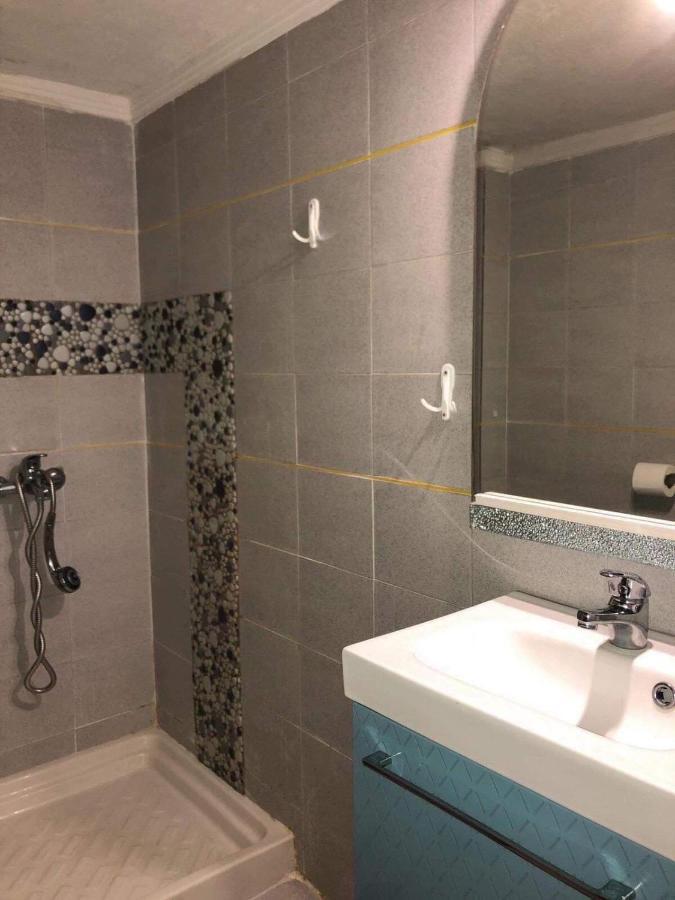 Sarizas Apartments Сівірі Екстер'єр фото